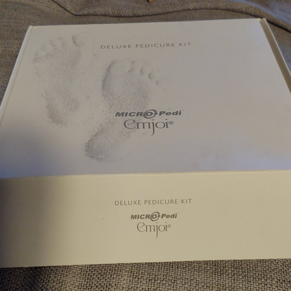 Micro pedi Emjoi deluxe pedicure kit
